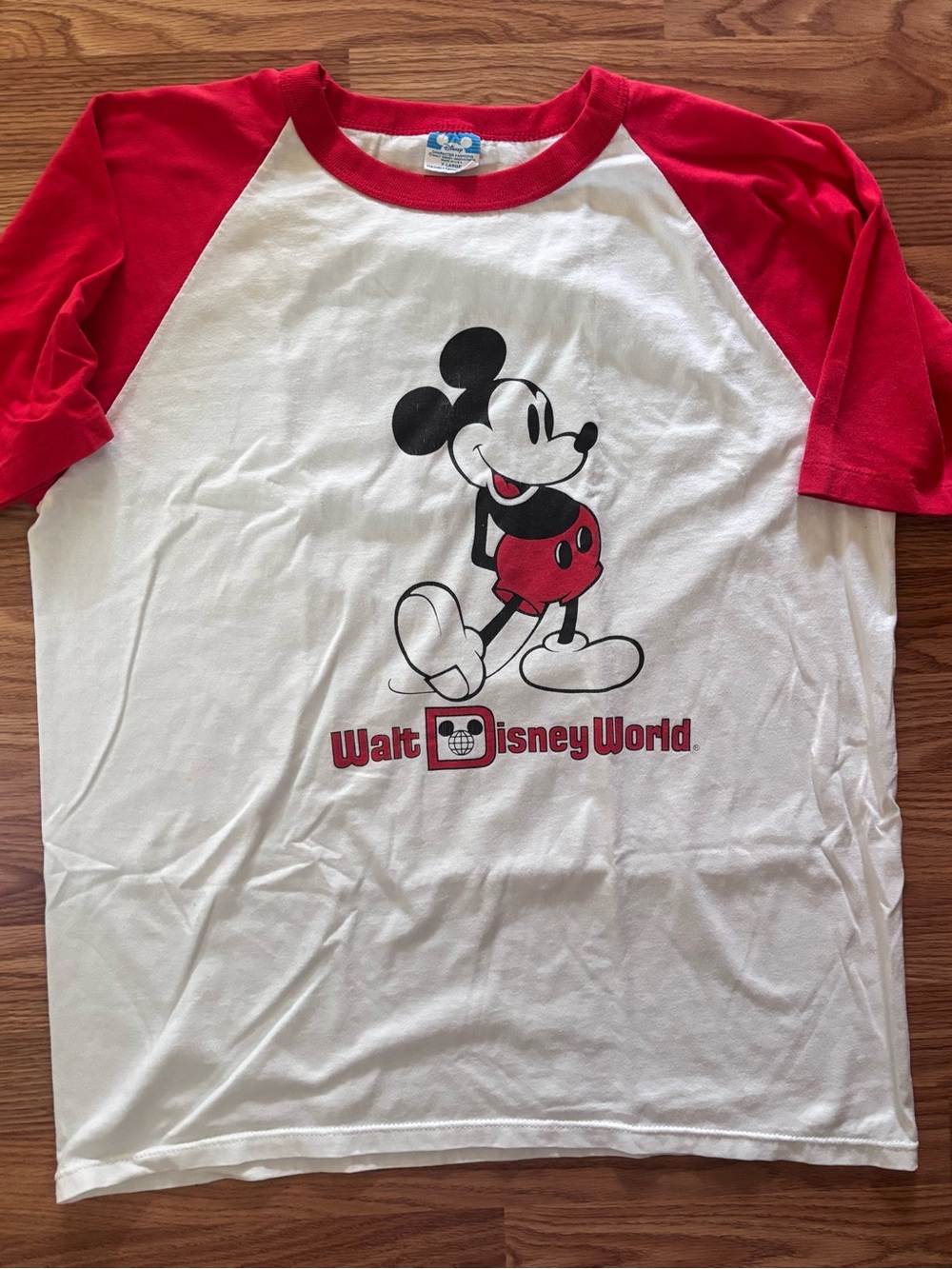 Vintage Walt Disney World Mickey Graphic Raglan Tee